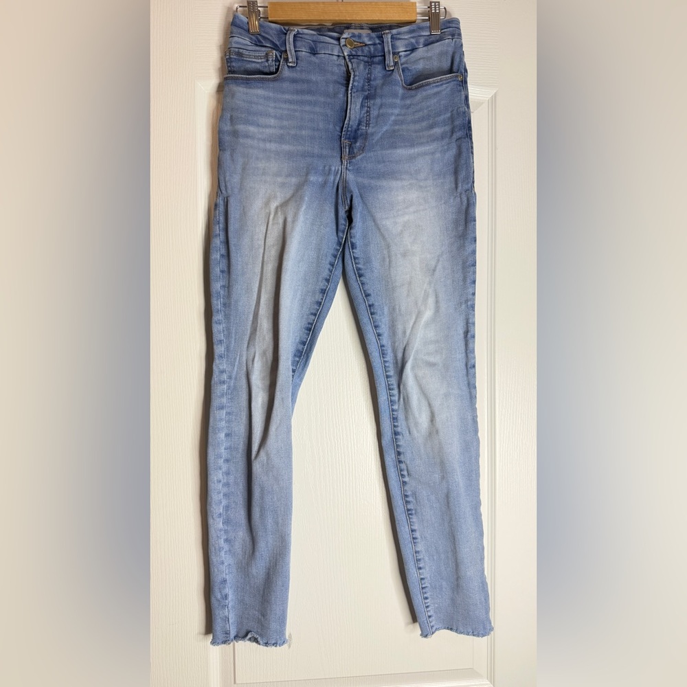 Good American Light Blue Denim Straight Leg Jeans, Size 8